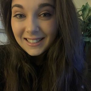 Meet your Posher, Paige